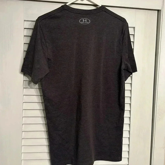 SALE NWT UA under armour men short sleeve tshirt gray graphic size small - Picture 4 of 4